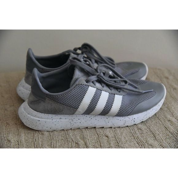 adidas flashback grey
